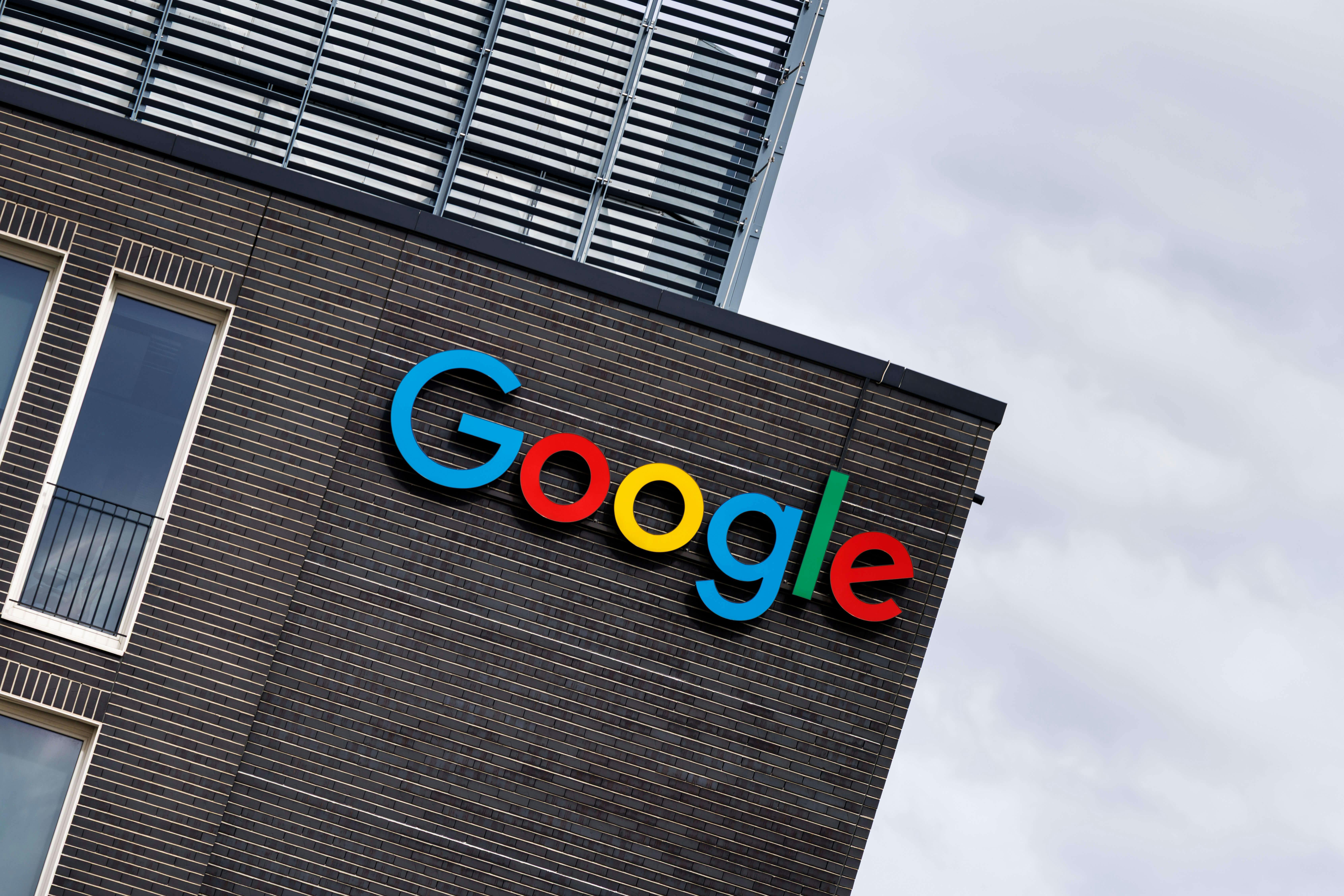 The Google logo and lettering can be seen on the façade of the company's Munich headquarters building in Munich (Bavaria). The parent company of Google LLC is Alphabet Inc. Photo: Matthias Balk/dpa/Sipa USA