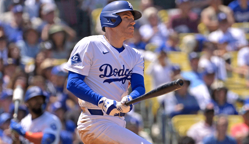 How To Bet - Dodgers vs Braves Prediction, Picks & Odds for Sunday Night Baseball