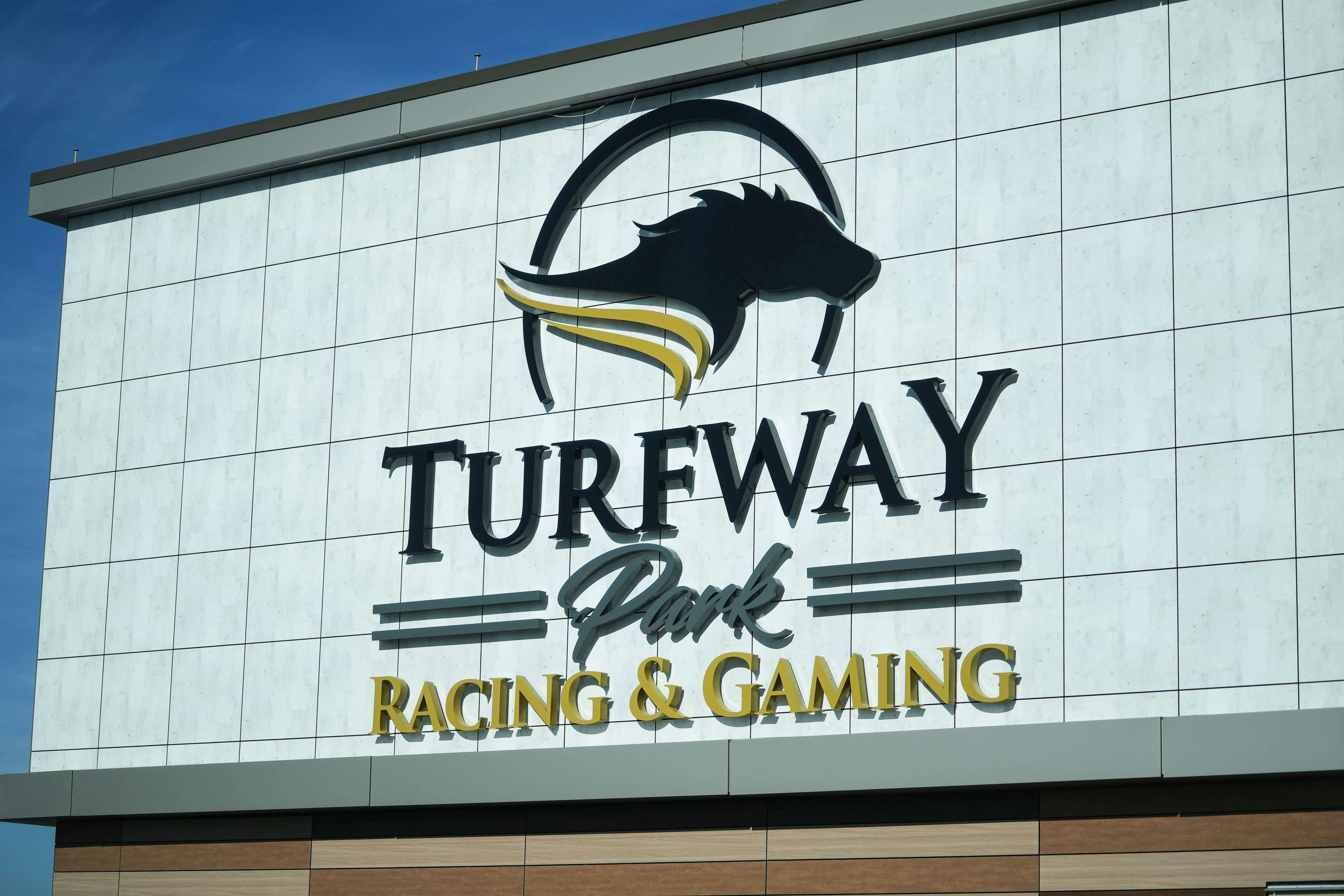 Turfway Park horse racing 