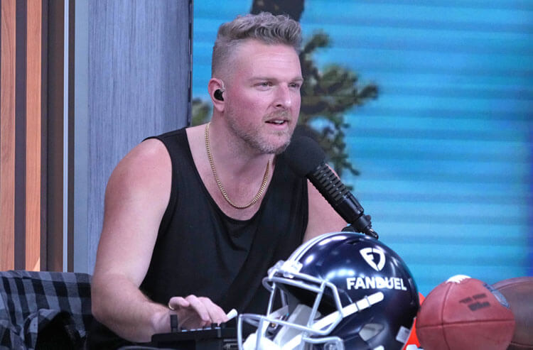 How former NFL player Pat McAfee bet on himself to conquer media world