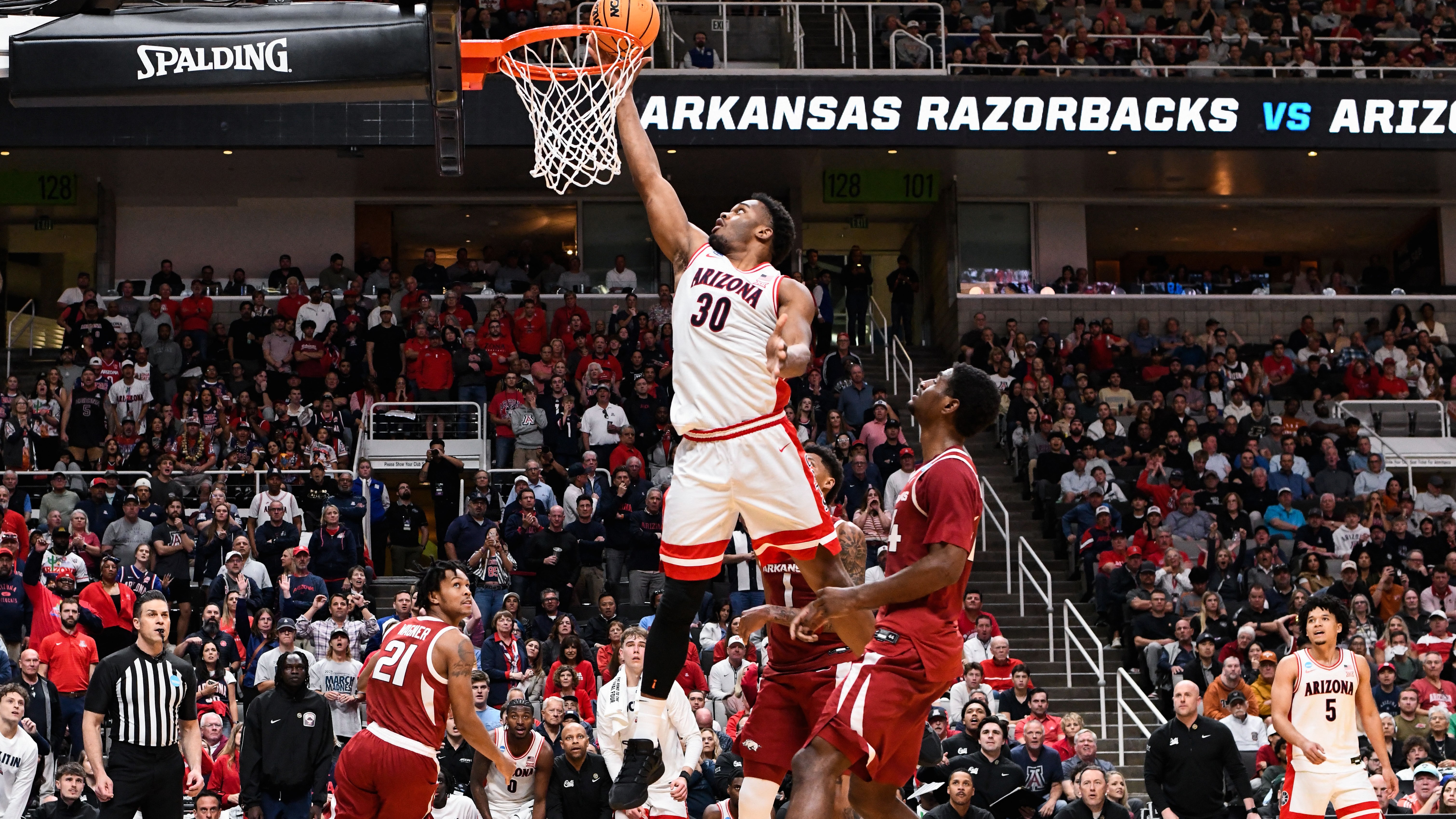 March Madness Odds 2026: Arizona is First One Seed to Advance to Elite Eight