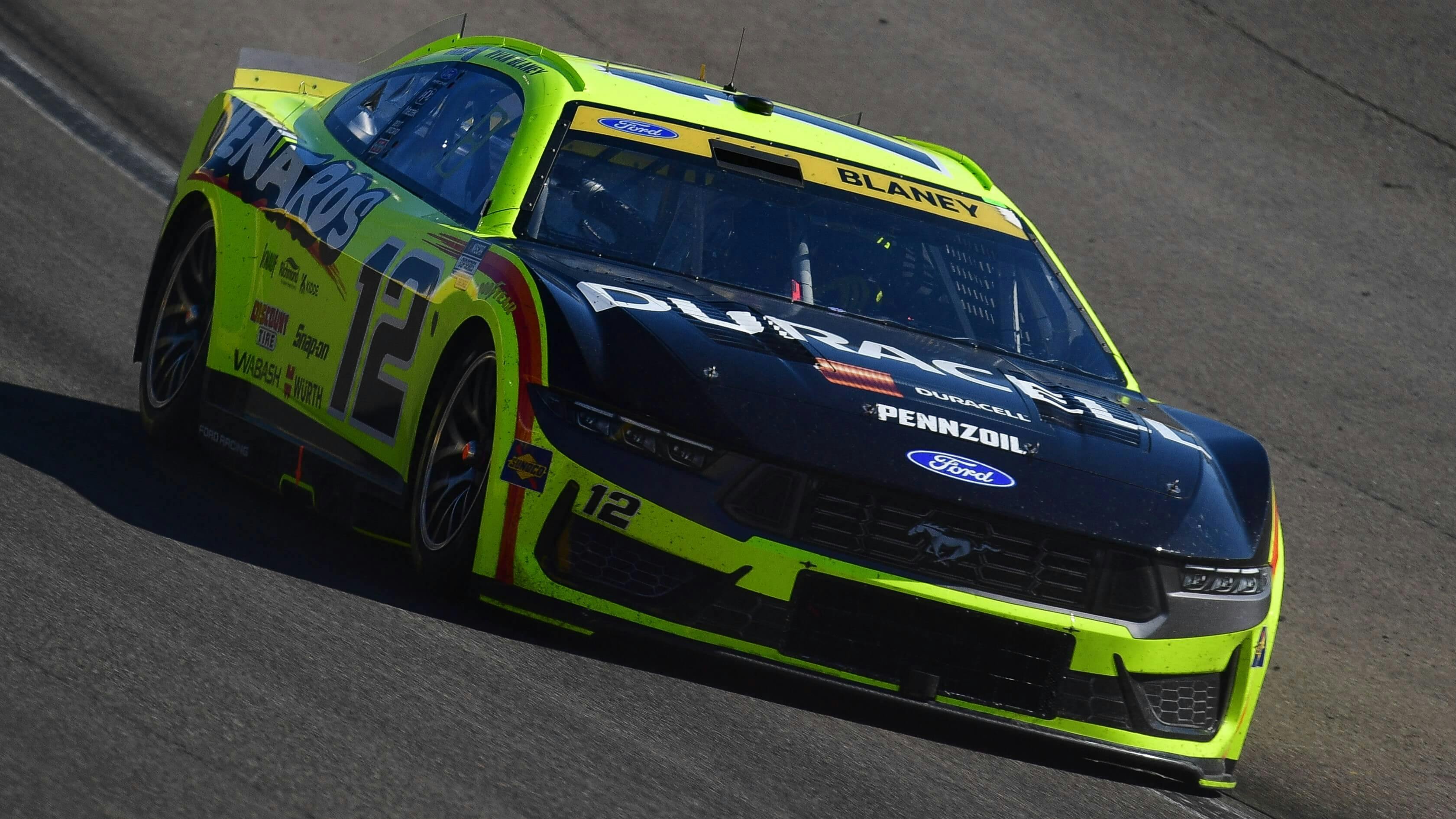 NASCAR Bank of America 400 Predictions, Odds & Picks: Charlotte Motor Speedway