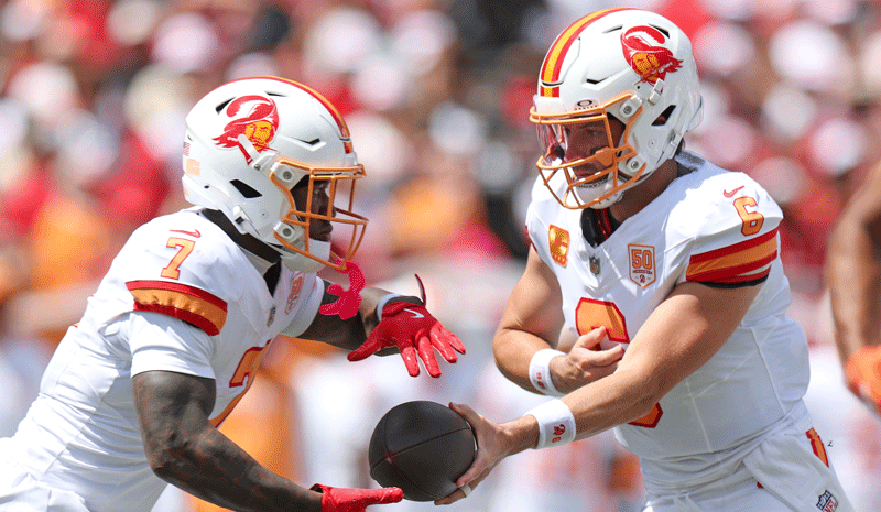 How To Bet - Eagles vs Buccaneers Predictions - Early Picks & Odds for Week 4