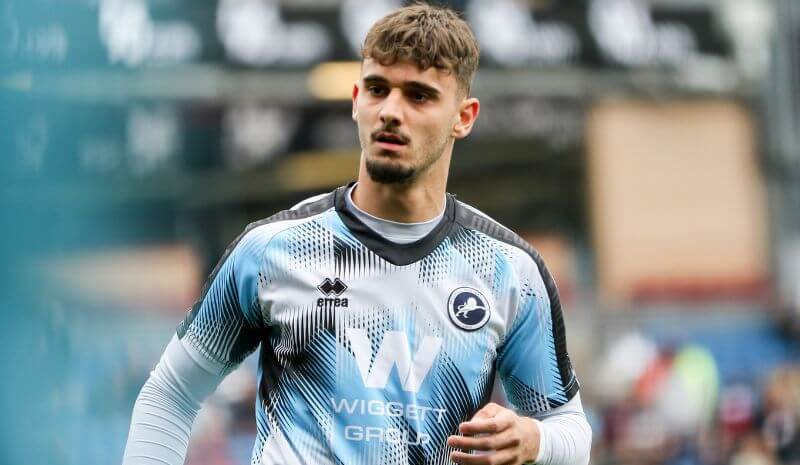 How To Bet - Millwall vs Wrexham Predictions, Picks & Odds for Saturday’s EFL Championship Match