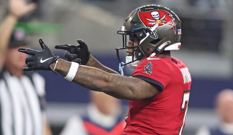 NFL Best Bets and Player Props for Week 17: Operation Rubber Bucky Torches Carolina