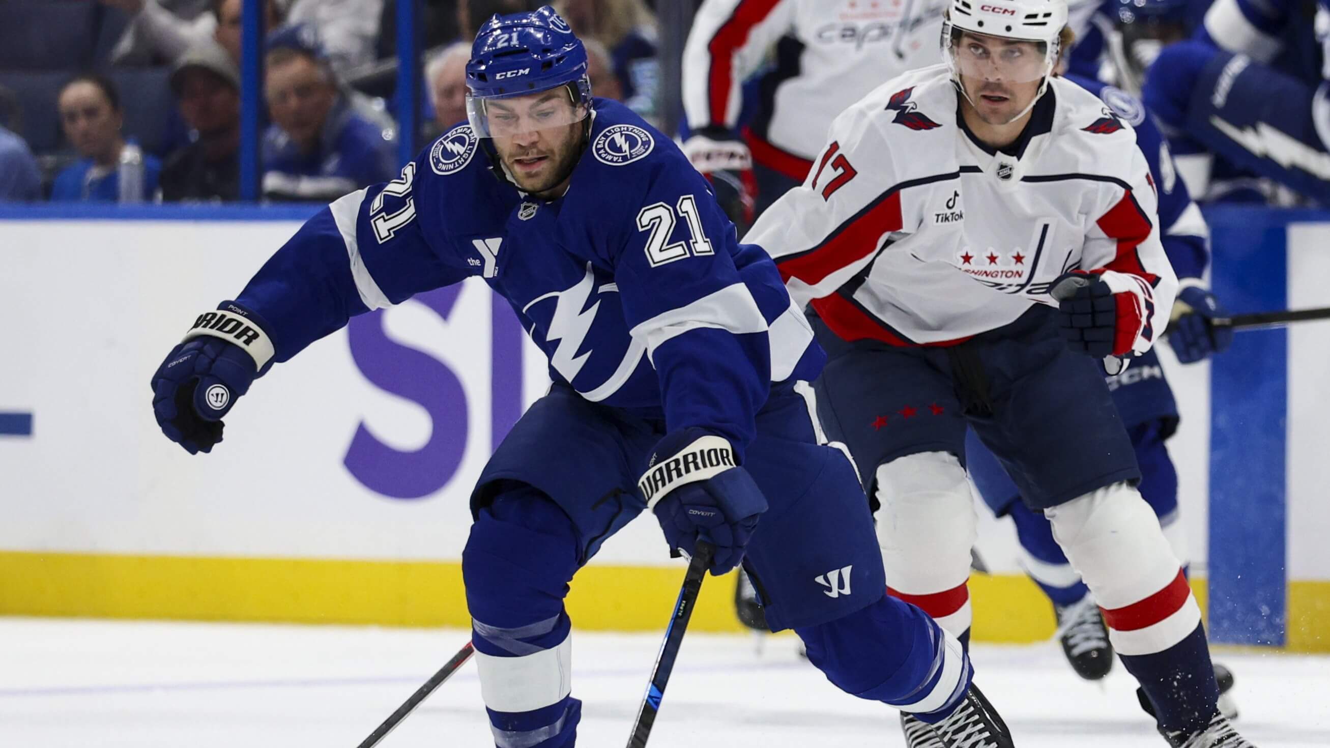Flyers vs Lightning Prediction & Odds Tonight: NHL Picks