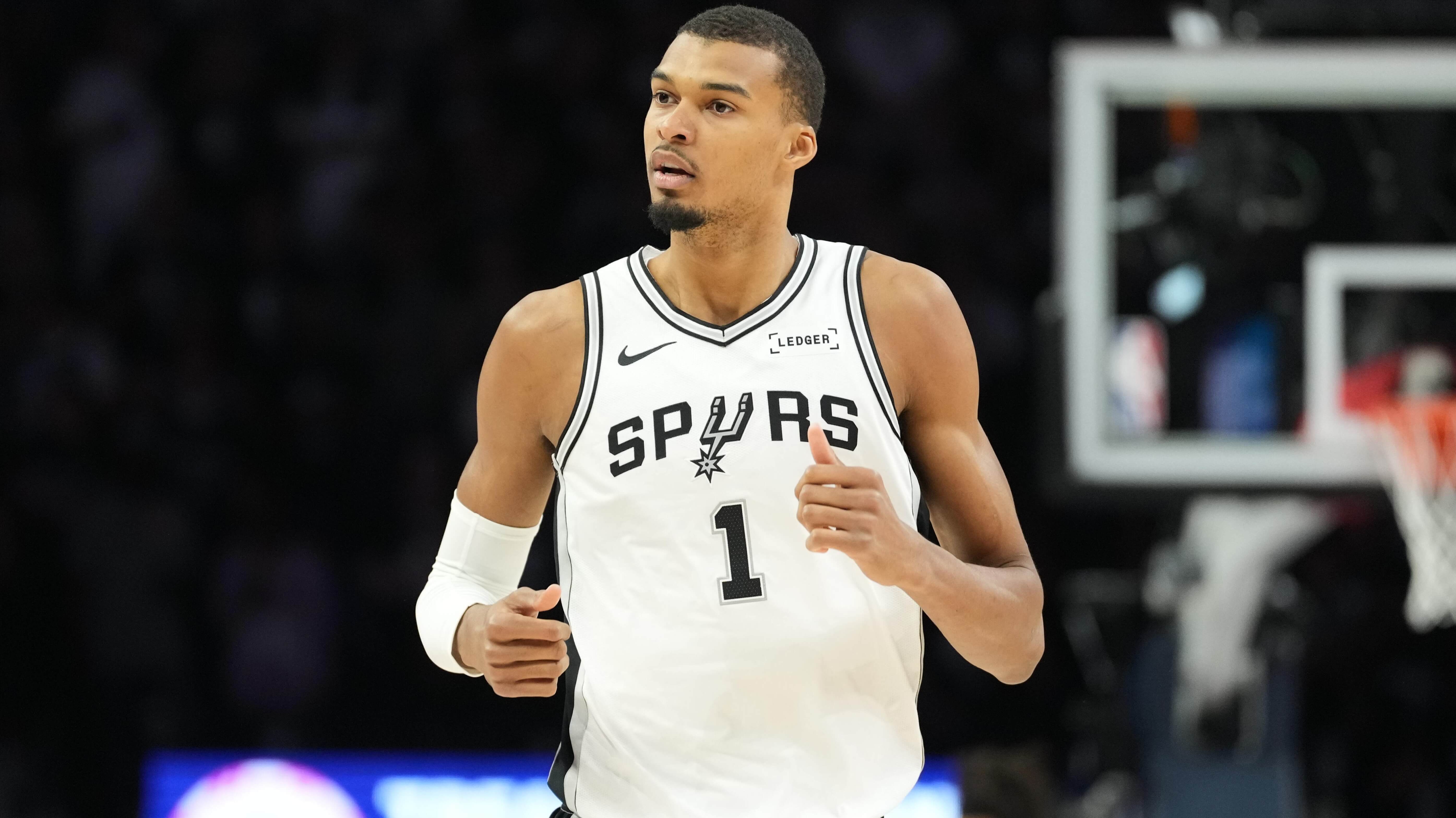 How To Bet - Spurs vs Thunder Prediction, Picks & Best Bets for Tonight's NBA Playoffs Game 1