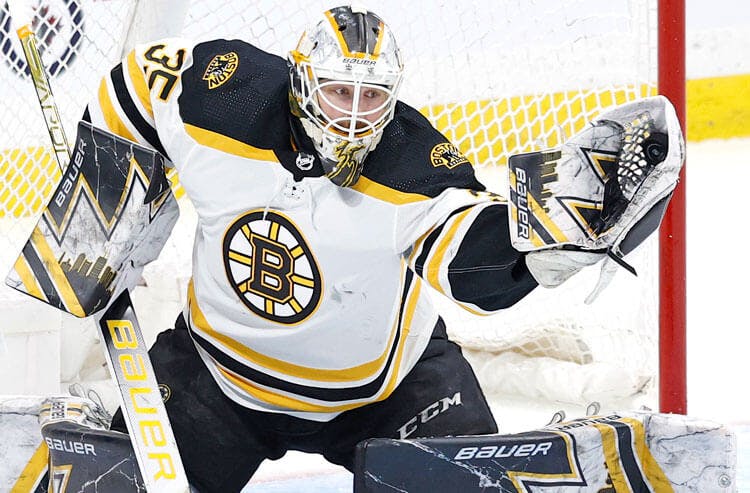 Linus Ullmark Boston Bruins NHL