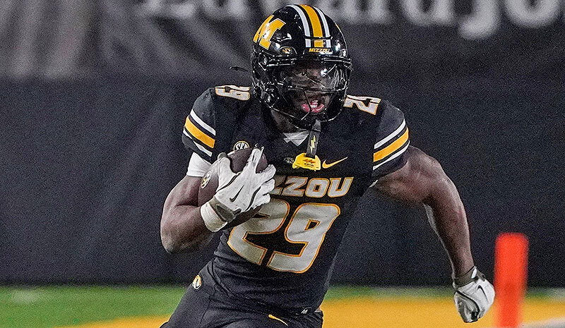 How To Bet - Arkansas-Pine Bluff vs Missouri Prediction, Picks & Parlay for Week 1