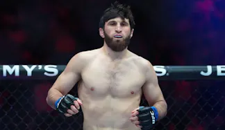 How To Bet - UFC 320 Predictions, Picks & Best Bets for Tonight's Main Card