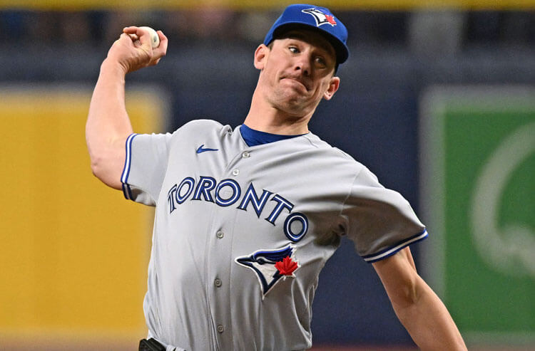 How To Bet - Yankees vs Blue Jays Odds, Picks, & Predictions: Can Bassit Help Blue Jays Stop Bleeding?