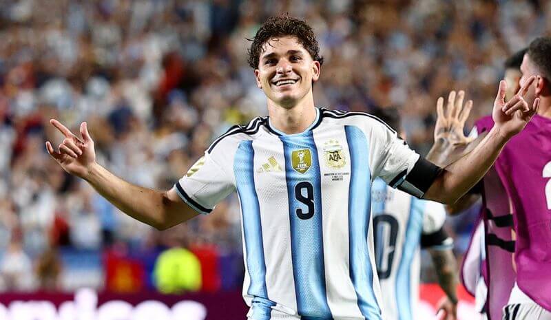 How To Bet - England vs Argentina Parlay Picks for Wednesday's World Cup Semifinal