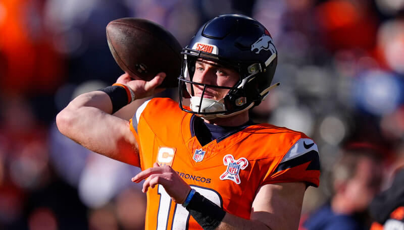 Thursday Night Football Odds: TNF Betting Lines 2025