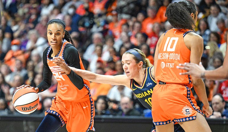 DeWanna Bonner Connecticut Sun WNBA