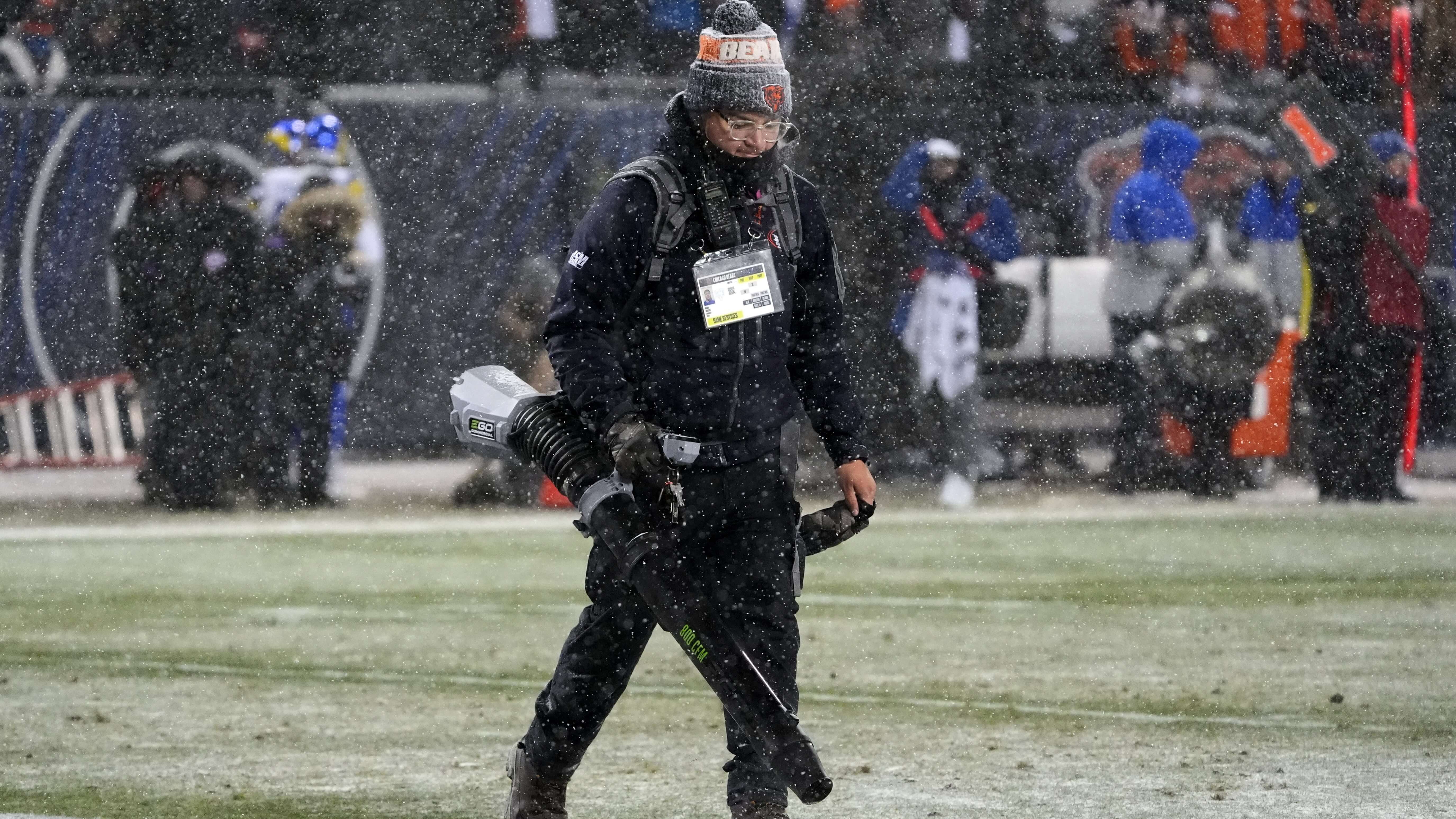 How To Bet - How Weather Actually Impacts NFL Games