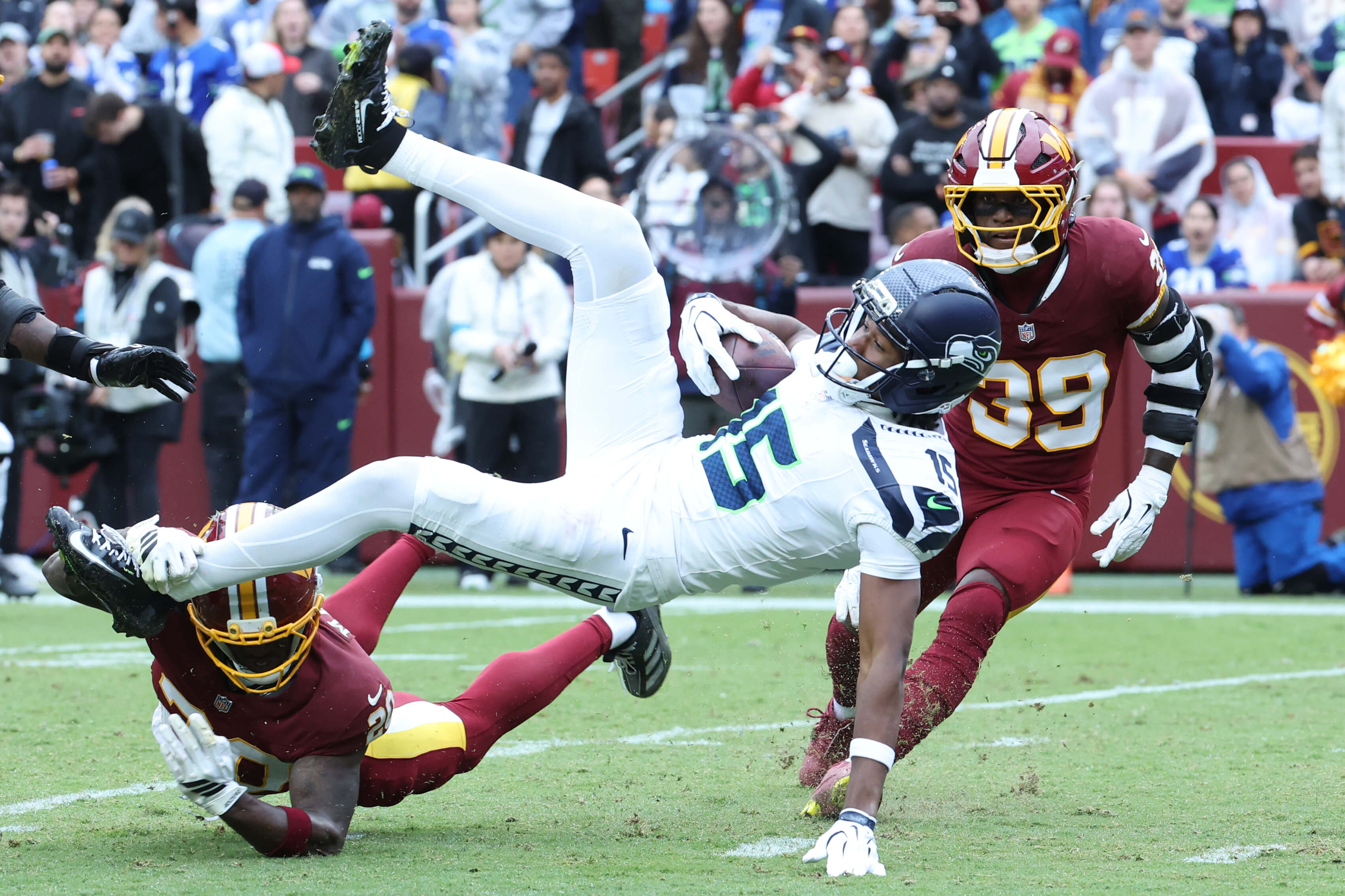 How To Bet - Seahawks’ Week 3 Loss Eliminates Over 1,000 in Circa Survivor Contest