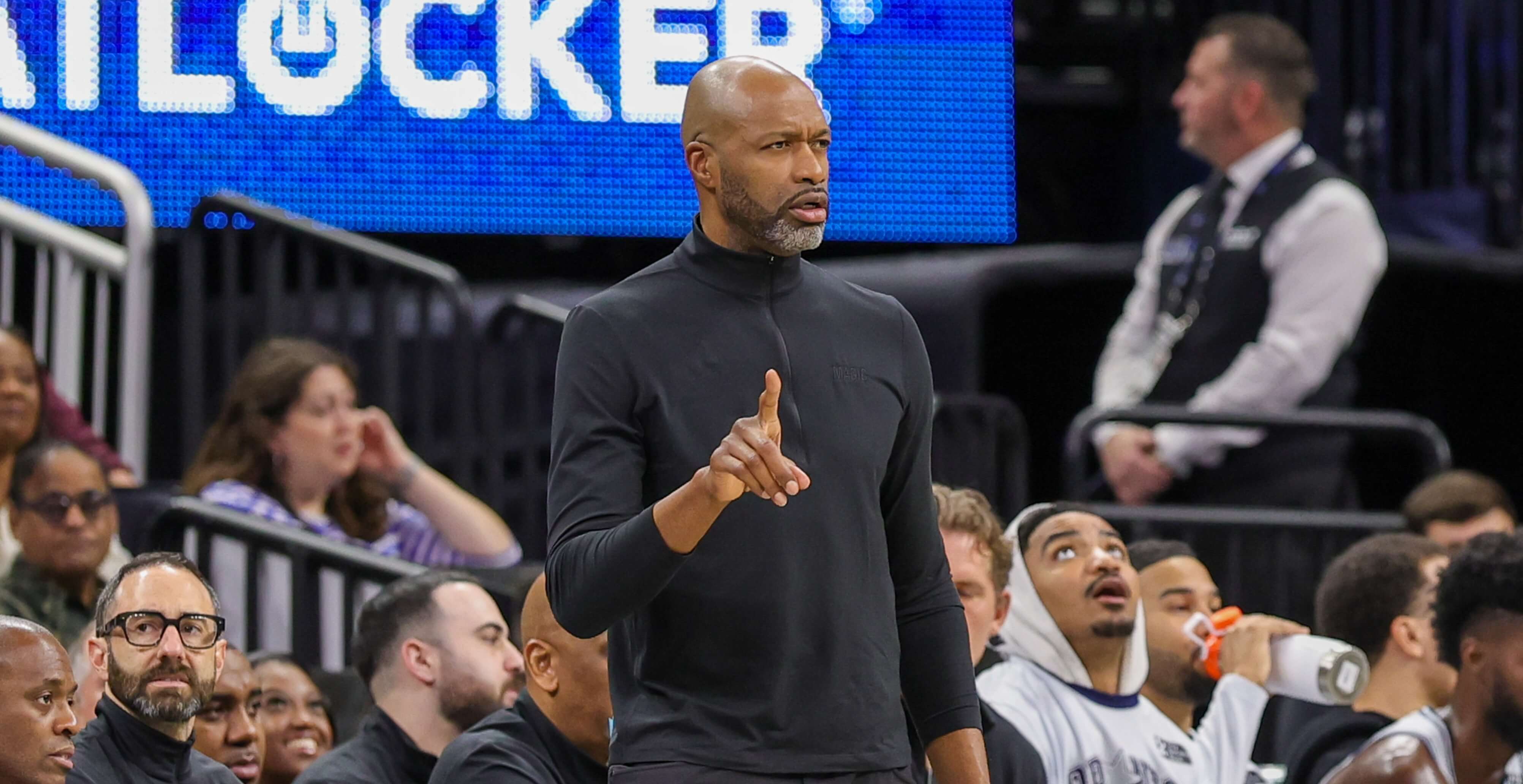 NBA Coach of the Year Odds: Jamahl Mosley and Quin Snyder the Favorites