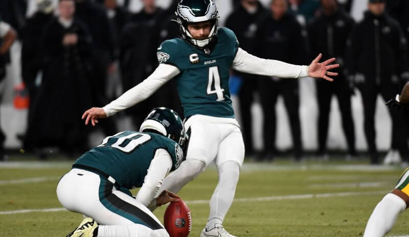 Commanders vs Eagles Weather and Odds: Windy Conditions Could Affect Kicking Game