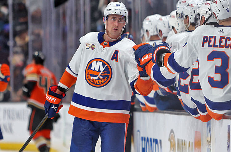 Devils vs Islanders Odds, Picks, and Predictions Tonight: Pushing for the Playoffs