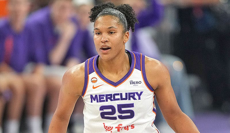 Sky vs Mercury Prediction, Picks & Odds for Tonight’s WNBA Game 