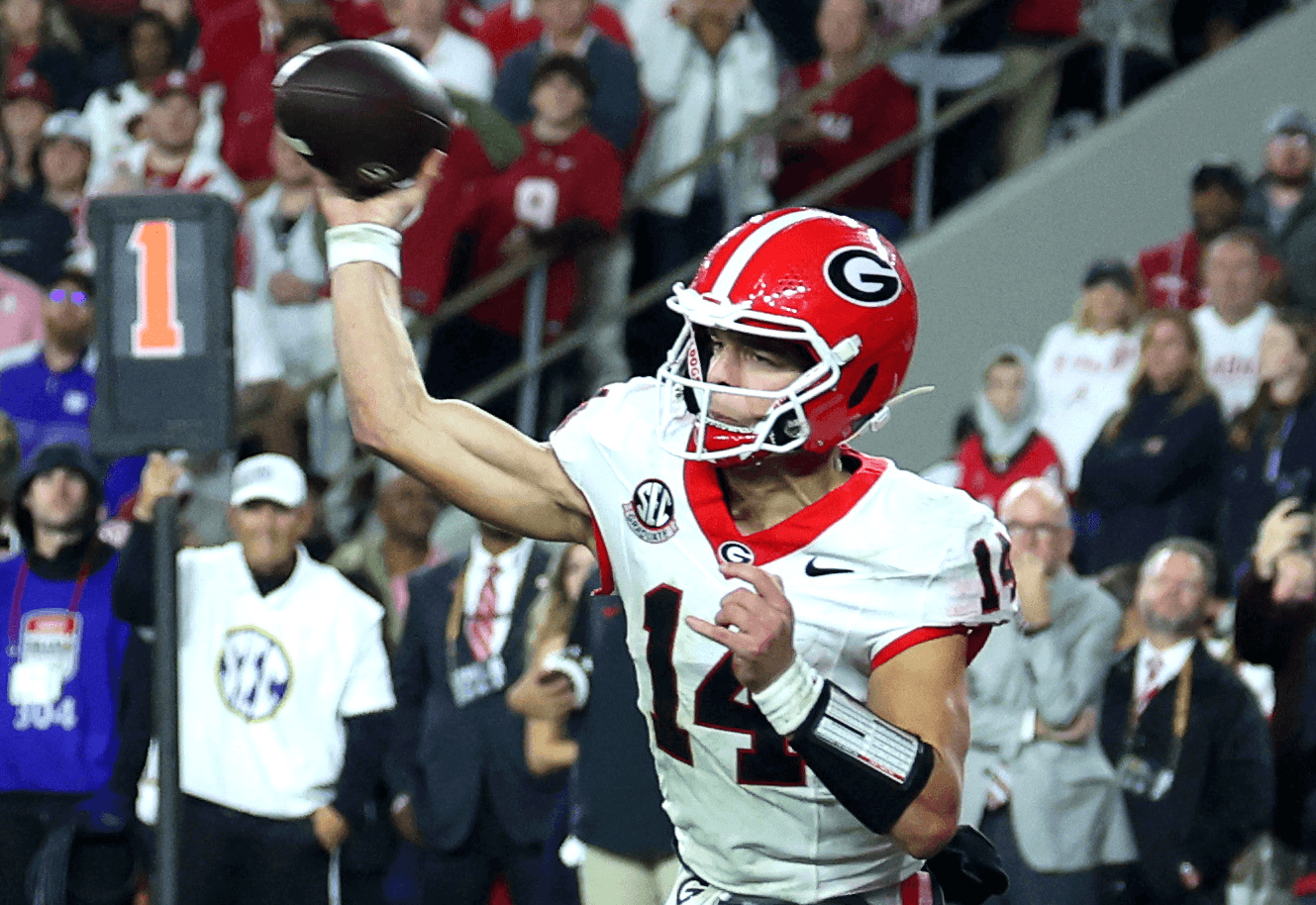 Gunner Stocton of the Georgia Bulldogs NCAAF