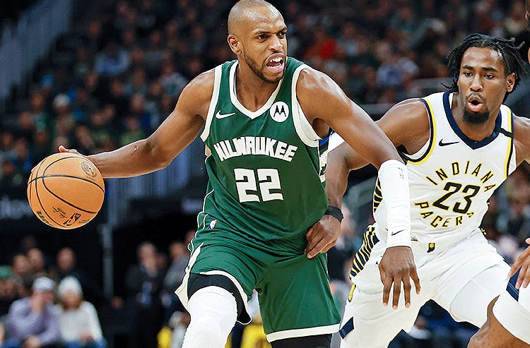 Khris Middleton Milwaukee Bucks NBA