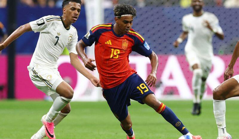 How To Bet - Spain vs Uruguay Predictions & Picks: Who Will Win Tonight's World Cup Match?