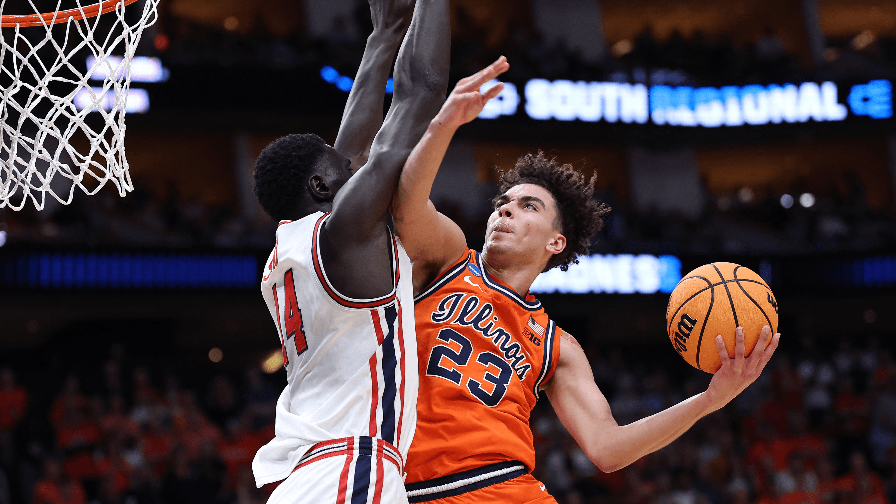 Iowa vs Illinois Prediction, Picks & Odds for Saturday's March Madness Game