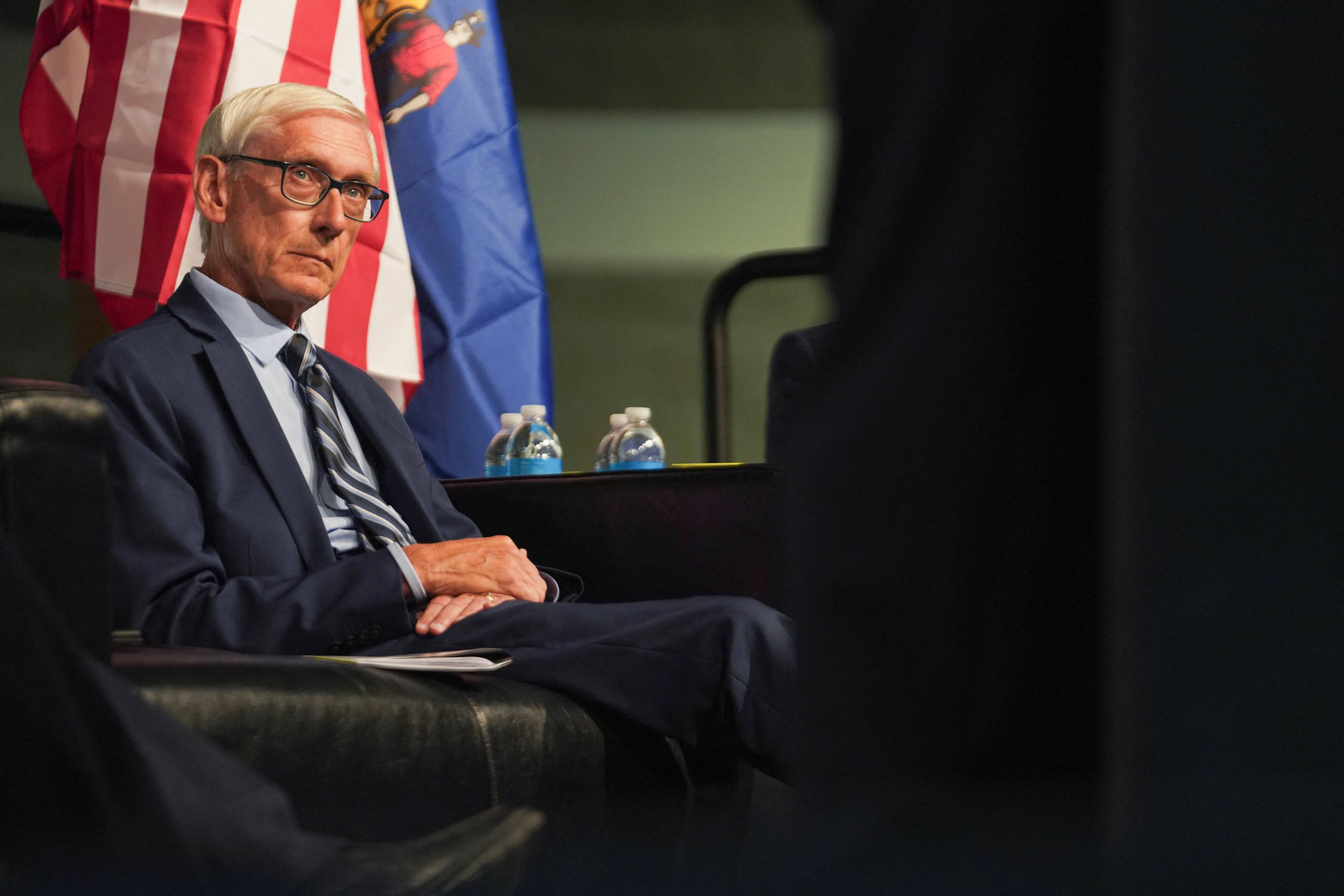 How To Bet - Wisconsin Gov. Signs Tribe-Led Online Sports Betting Bill