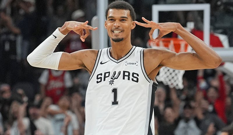 Thunder vs Spurs Prediction, Picks & Odds for Tonight’s NBA Game