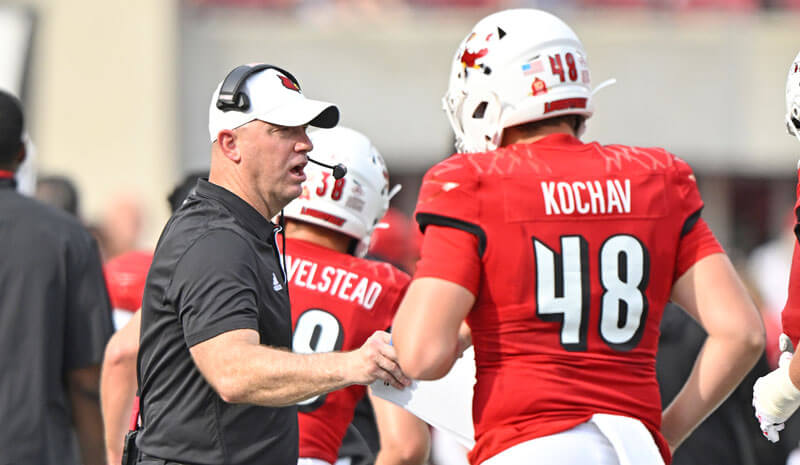 Miami vs Louisville NCAAF Picks, Predictions, and Best Bets: Cardinals Ready for Rockfight