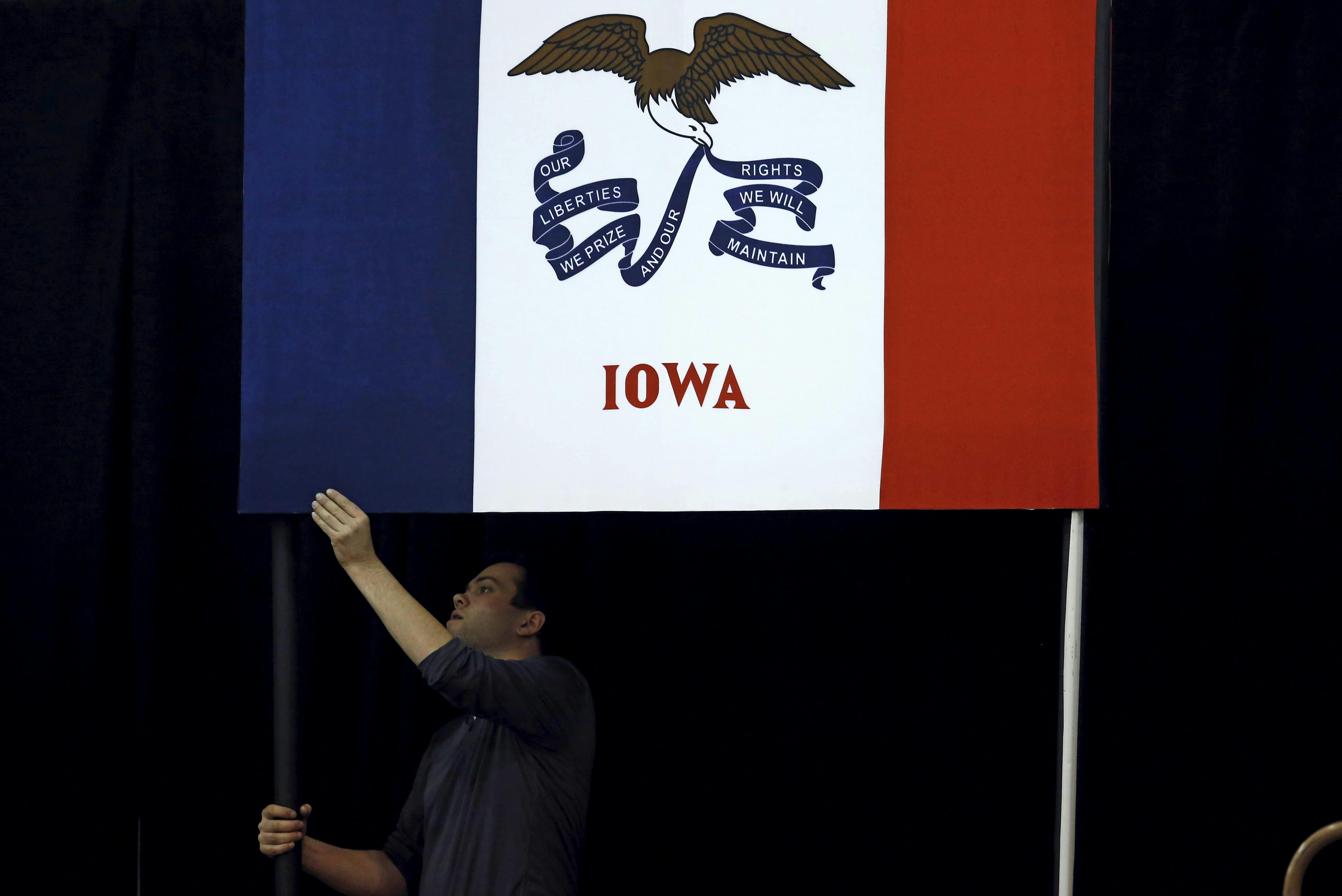Iowa Midterm Election Odds: Senate, House, and Governor Races