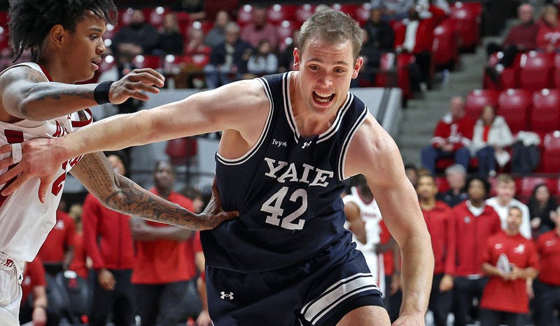 UNC Wilmington vs Yale Prediction, Picks & Odds for Today's NIT Game