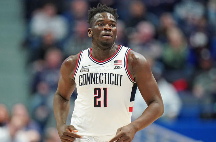 Saint Mary's vs UConn Predictions, Odds & Picks – March Madness 2023