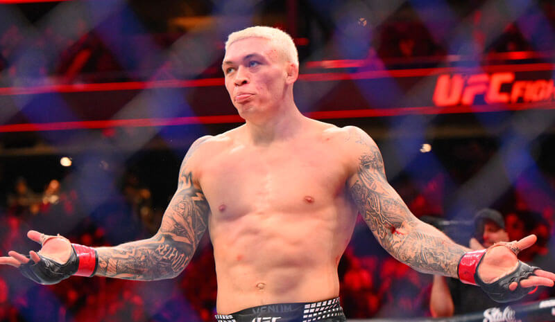 How To Bet - Jan Blachowicz vs Navajo Stirling Predictions, Picks & Odds for UFC Fight Night in Serbia 