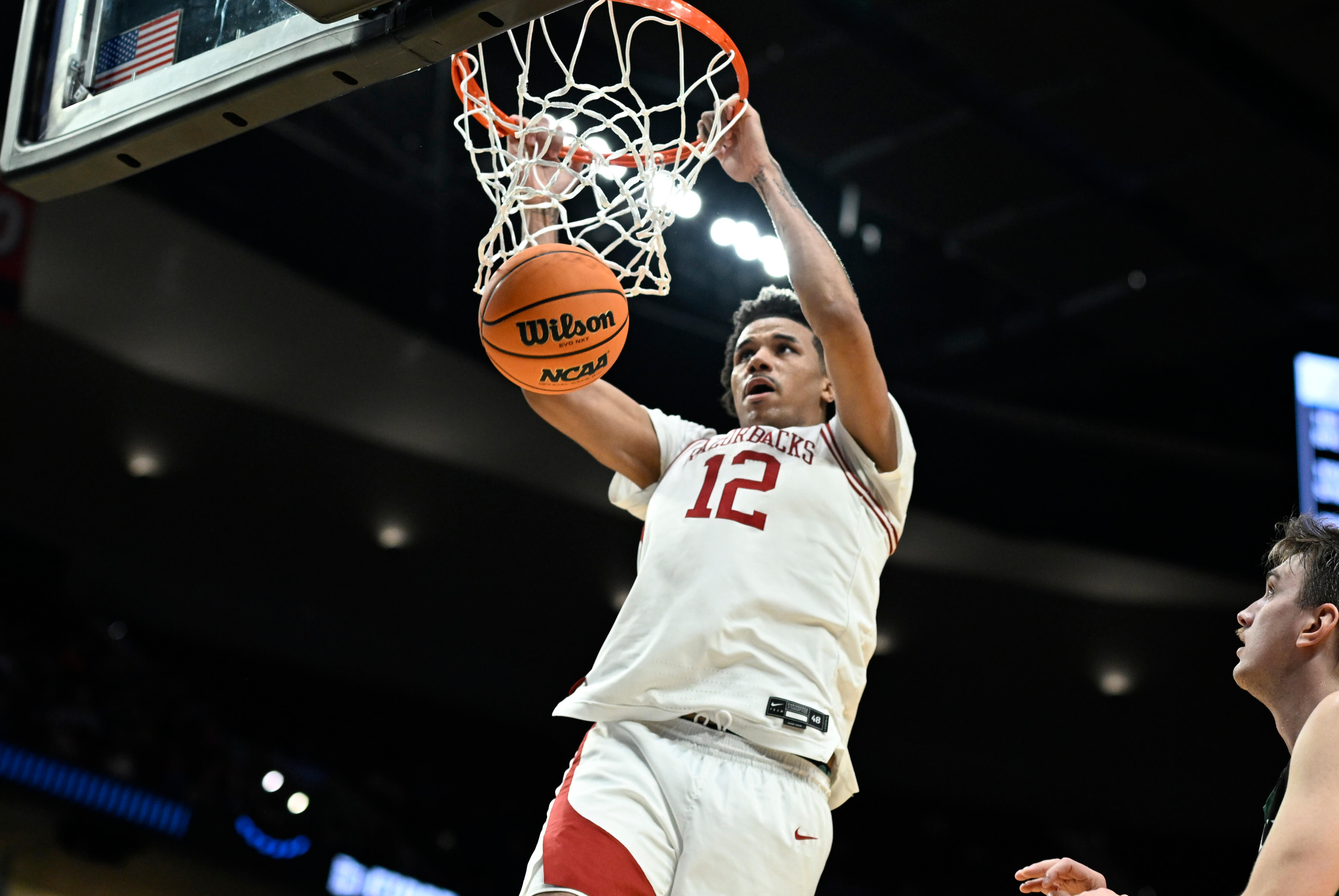 How To Bet - DraftKings, FanDuel Go Live in Arkansas Amid Razorbacks' NCAA Tourney Run