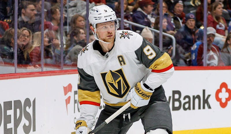 Golden Knights vs Hurricanes Prediction, Picks & Odds for Tonight’s NHL Game