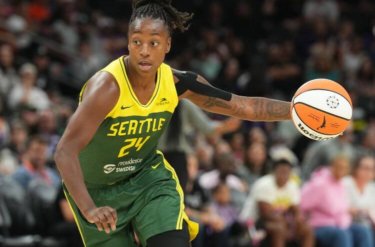 How To Bet - WNBA Picks: The Best Favorite, Sleeper & Longshot Bets Ahead of the 2024 Season