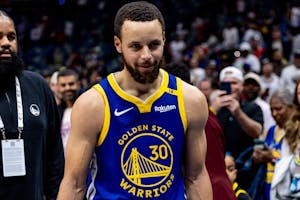 Warriors vs Spurs Prediction, Picks & Odds for Tonight’s NBA Game