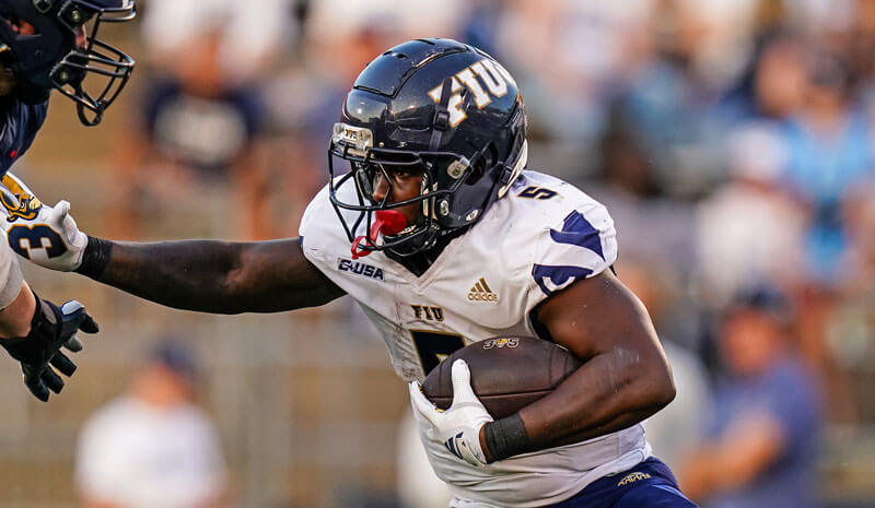 FIU vs Western Kentucky Prediction, Picks & Odds for Tonight — College Football Week 8