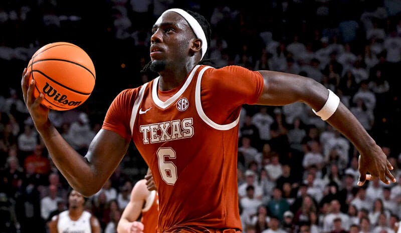 Texas vs Oklahoma Prediction, Picks, and Odds for Tonight’s College Basketball Game