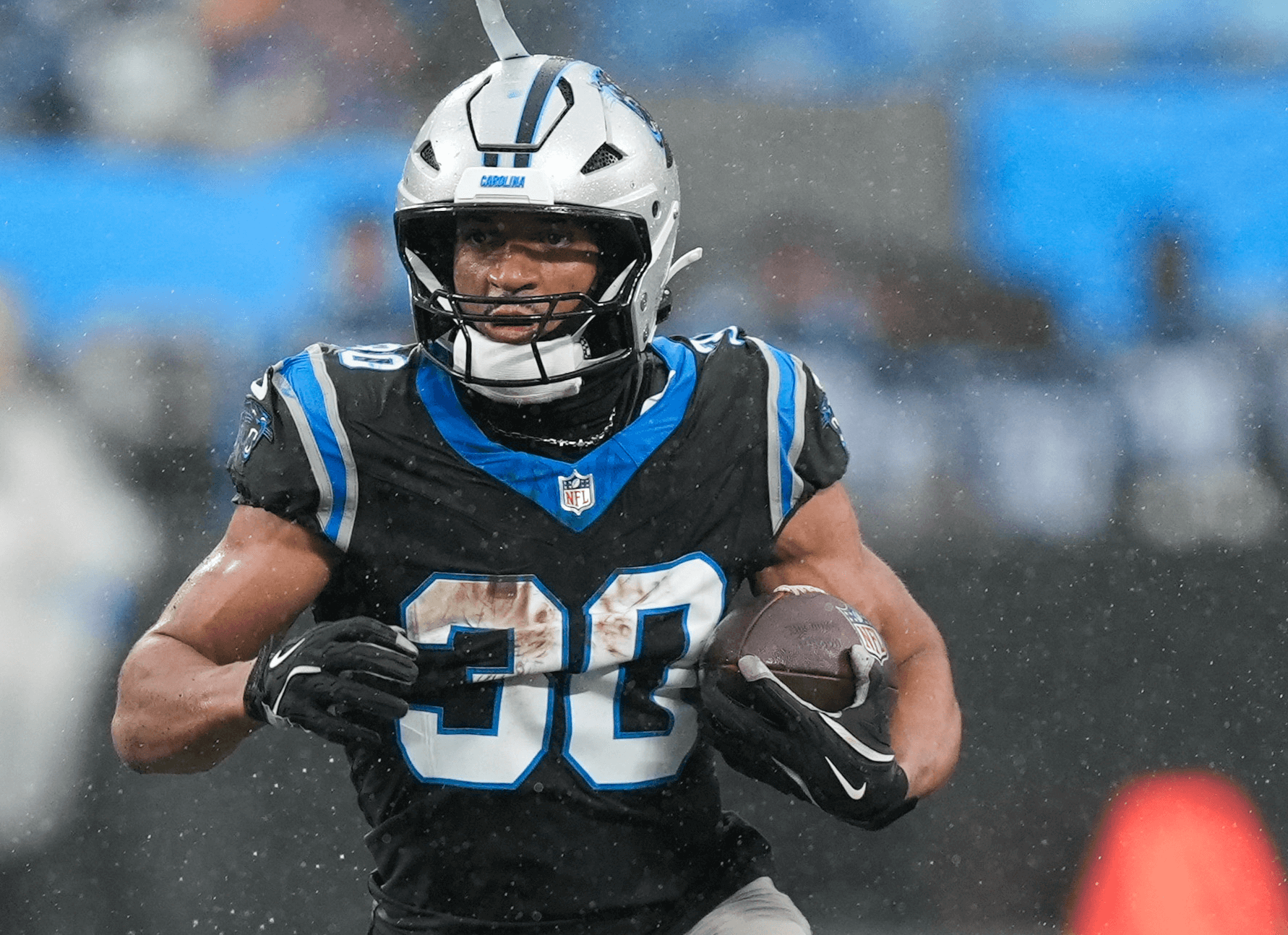 How To Bet - Panthers vs Buccaneers Predictions, Picks & Best Bets for NFL Week 18