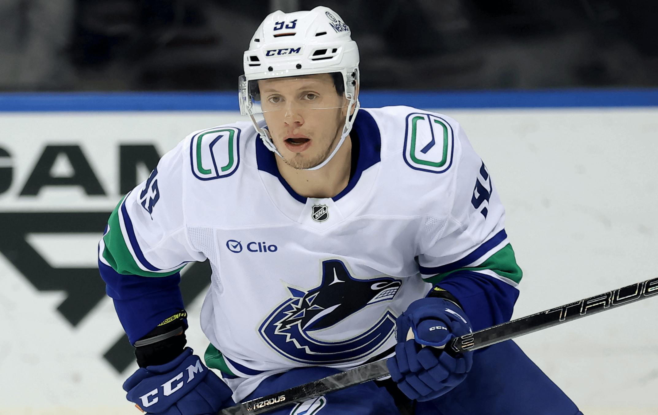 Canucks vs Bruins Prediction, Picks & Same-Game Parlay for Tonight’s NHL Game