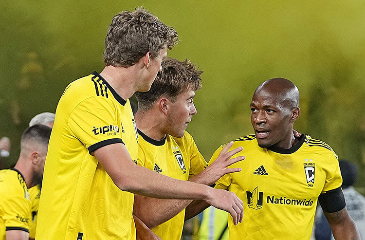 How To Bet - Columbus Crew vs LAFC Predictions and Picks: Expect Fireworks in MLS Cup Final