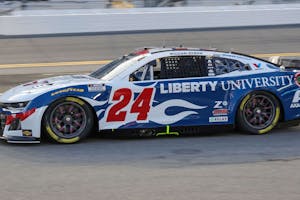 NASCAR Southern 500 Predictions, Odds & Race Preview — Darlington Raceway