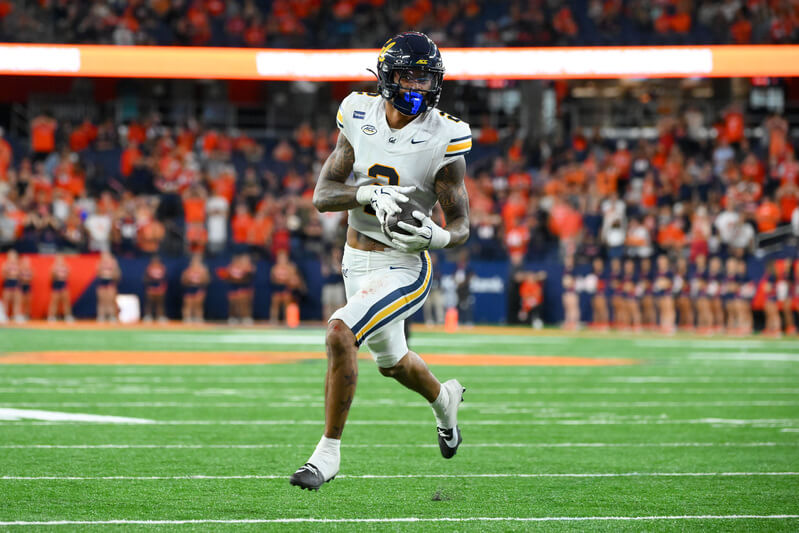 Friday Night Football Best Bets: CFB Predictions for Tonight's Week 4 Games
