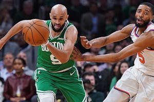 Celtics vs Knicks Prediction, Picks & Odds for Tonight’s NBA Game