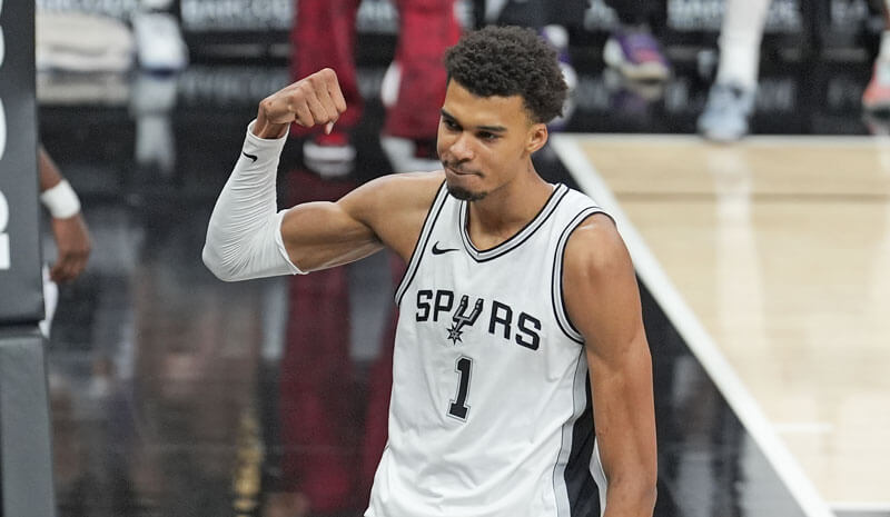 Spurs vs Jazz Prediction, Picks, and Odds for Tonight’s NBA Game