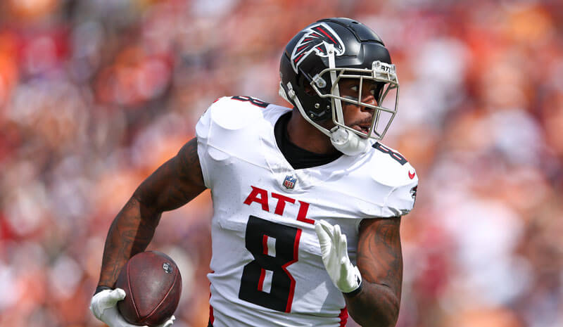 How To Bet - Bills vs Falcons Predictions, Picks & Best Bets for Monday Night Football Week 6