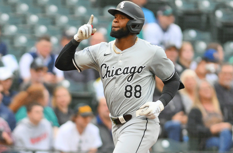 Luis Robert Next Team Odds: La Pantera Moves on From Disastrous White Sox